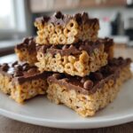 Easy No-Bake Cheerio and Peanut Butter Bars