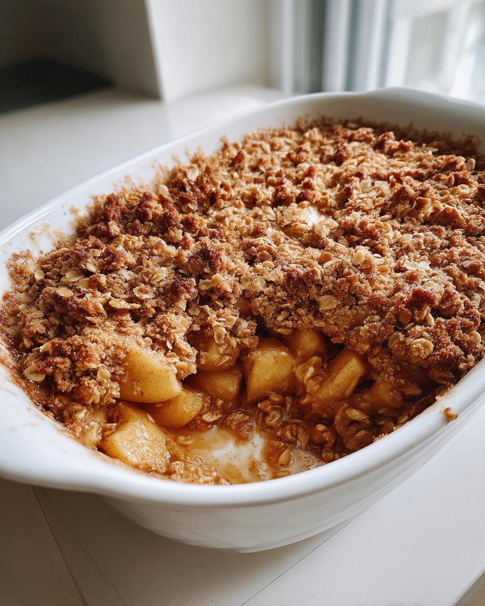 Healthy Breakfast Apple Crumble - detail 1